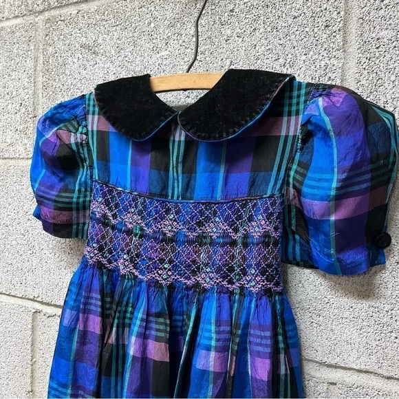 Vintage Bonnie Jean Smocked Velvet Collar Kids Dress - Picture 2 of 9